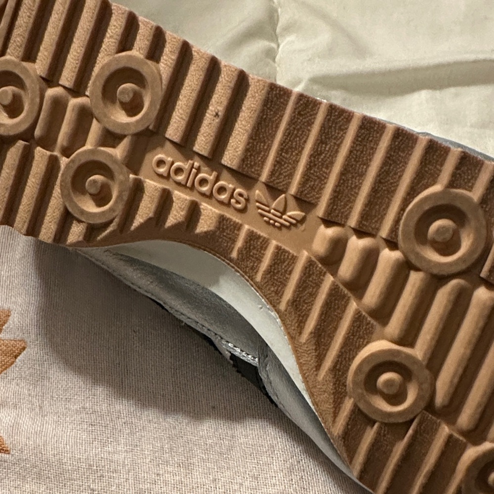 Adidas Sl 72 OG Metallic Silver and Black Sneakers - Picture 3 of 4